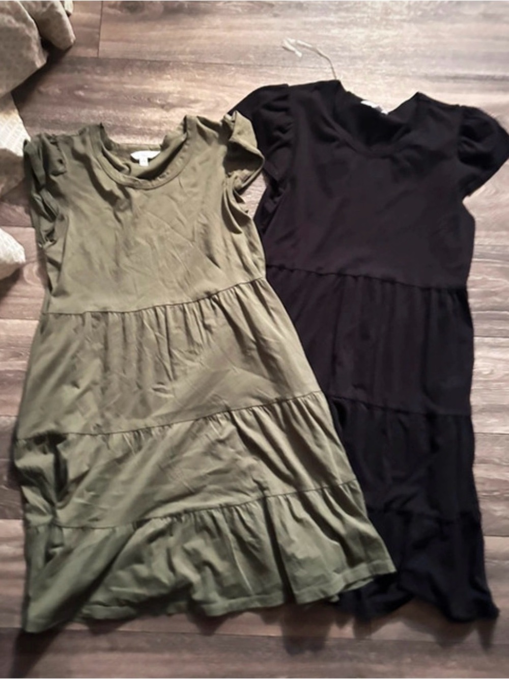 2 time and true dress size small. Like new